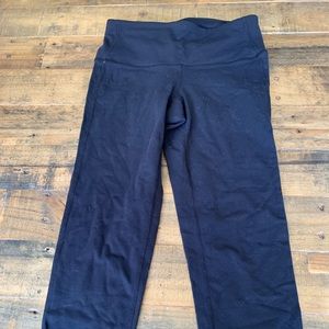 Athleta Cropped Leggings